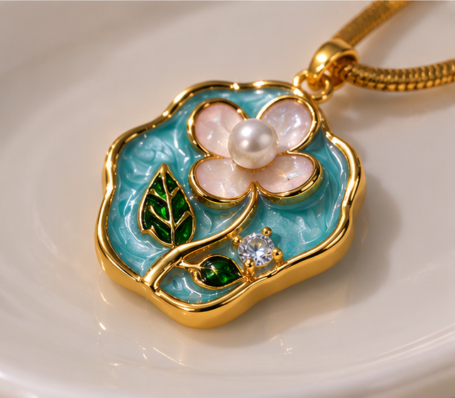 Pearl Bloom Pendant Necklace