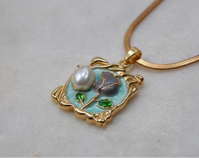 Pearl Petal Pendant Necklace