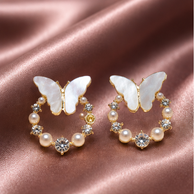 Pearl Flutter Crystal Hoop Earrings