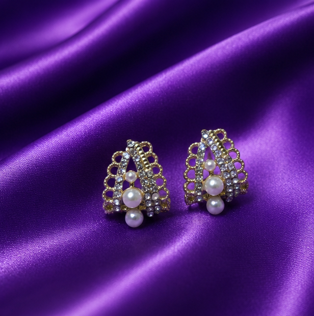 Simple Cat's Eye Stone Ruyi Earrings