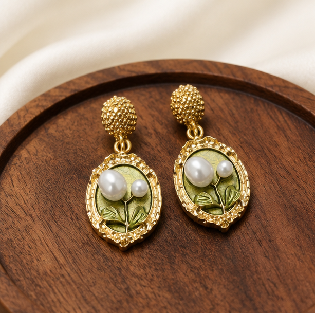 Pearl Garden Vintage Drop Earrings