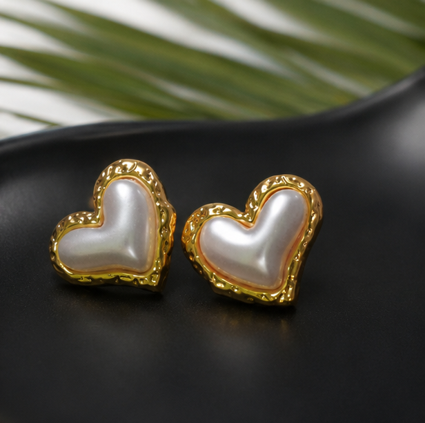 Pearl Heart Stud Earrings