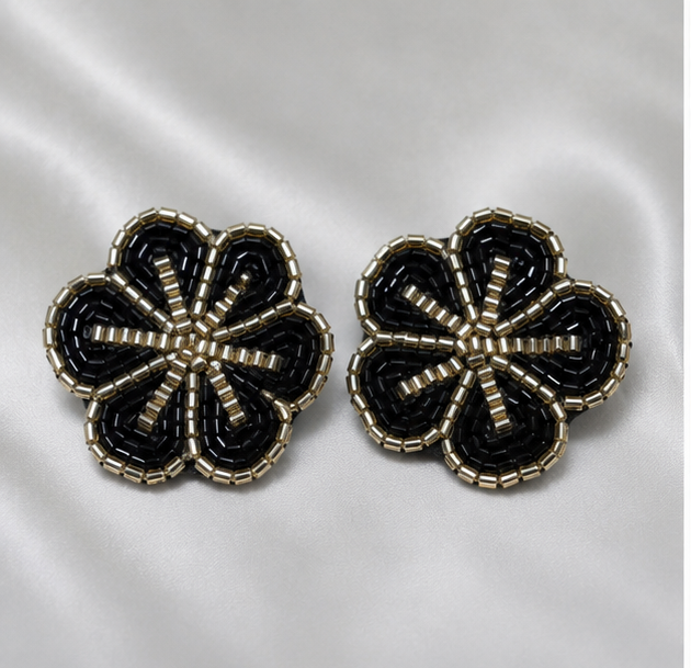 Shyam Phool Kumari Studs