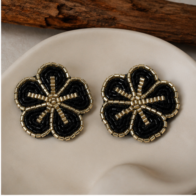 Shyam Phool Kumari Studs