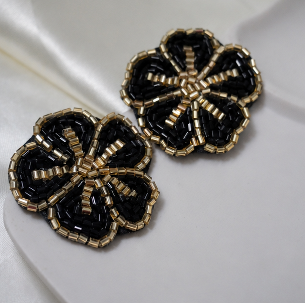 Shyam Phool Kumari Studs