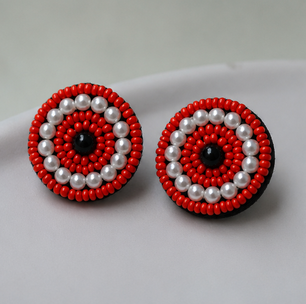 Nazariya Studs