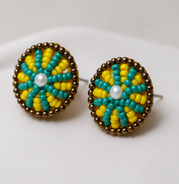 Jhilmil Studs