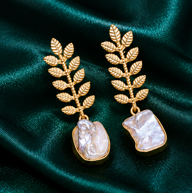 Noor Ki Shaakh Earrings