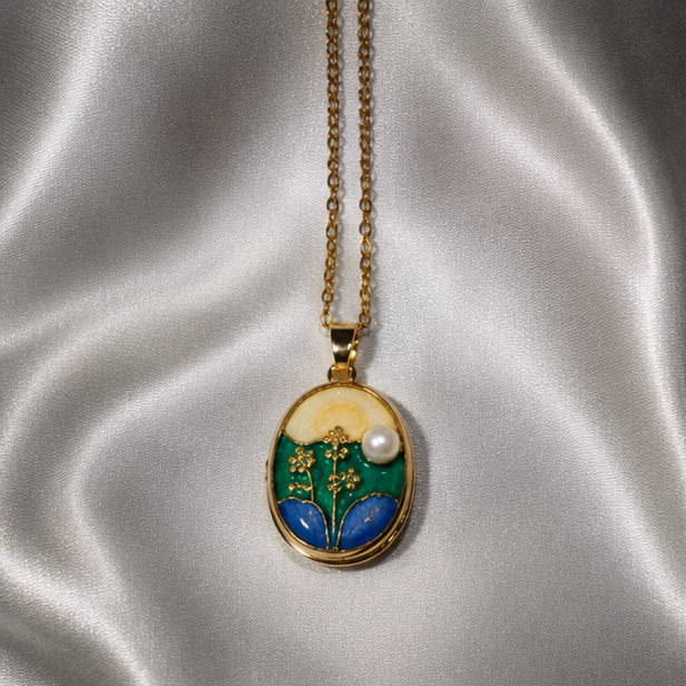 Verdant Pearl Pendant Necklace