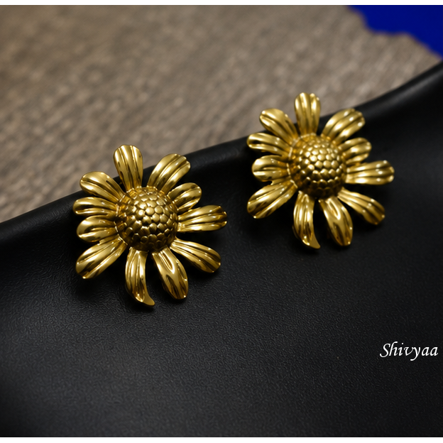 CEO Glam - Golden Sunflower Bloom Stud Earrings