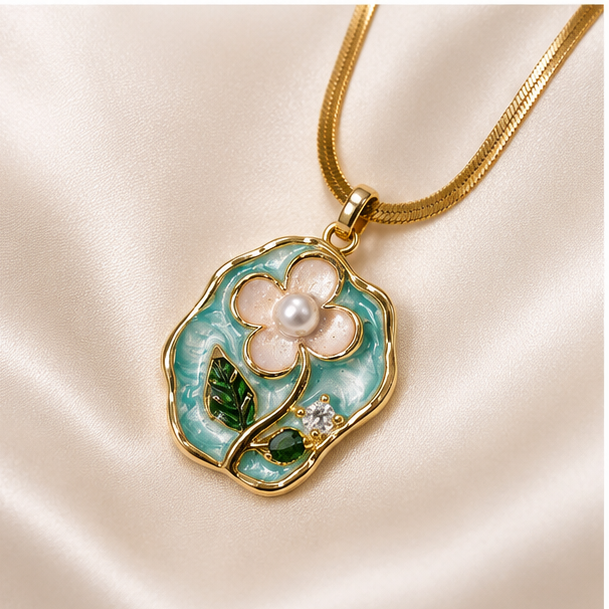 Pearl Bloom Pendant Necklace