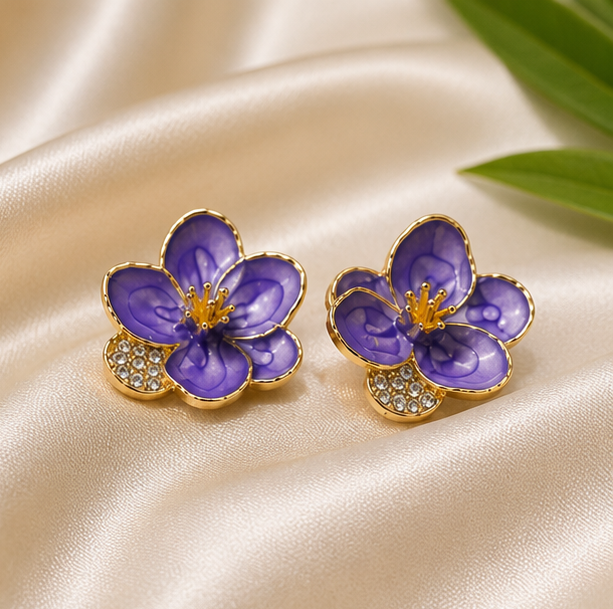 Daisy Glow Fairy Earrings