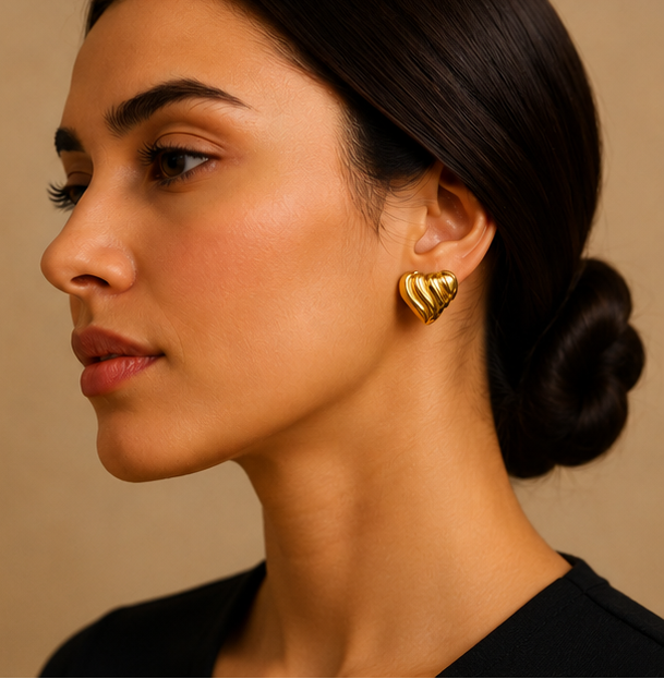 Power Chic - Golden Heartwave Stud Earrings