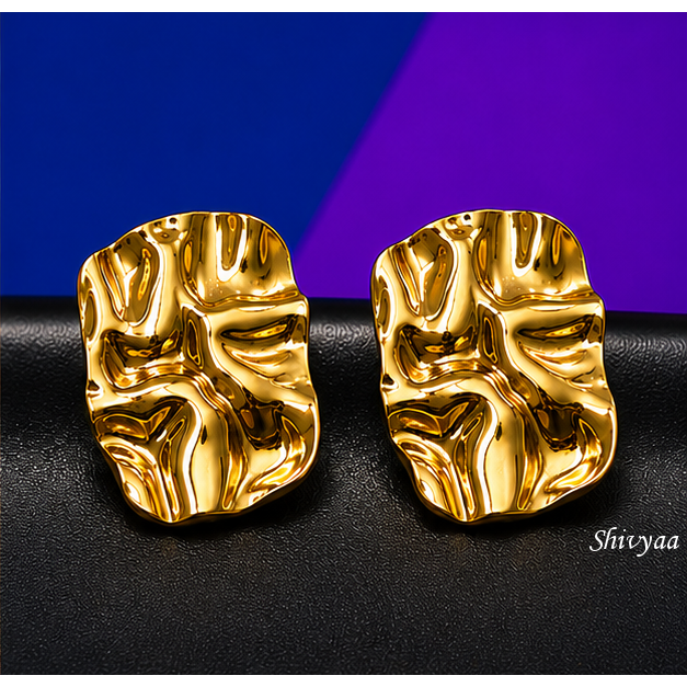 Luxe Leader - Liquid Gold Statement Stud Earrings