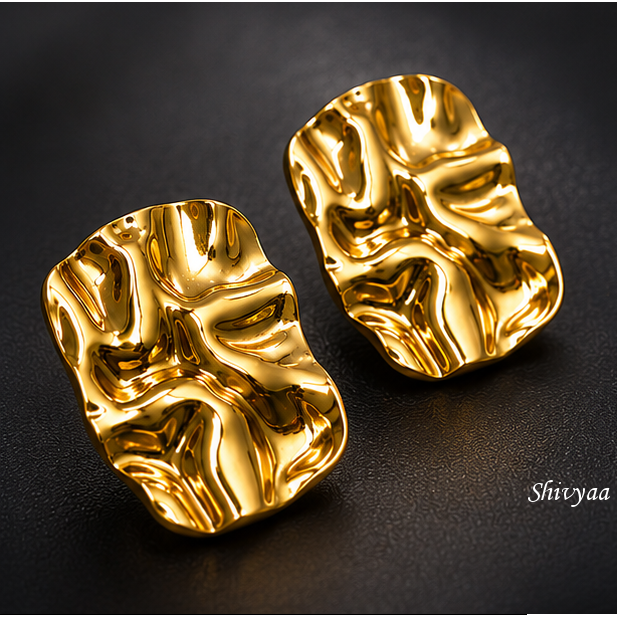 Luxe Leader - Liquid Gold Statement Stud Earrings