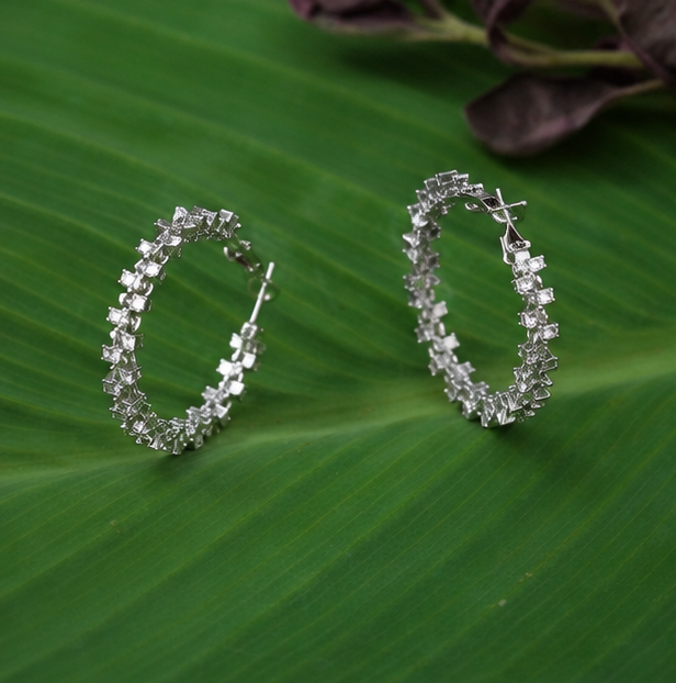 Chaandni Halo Hoops