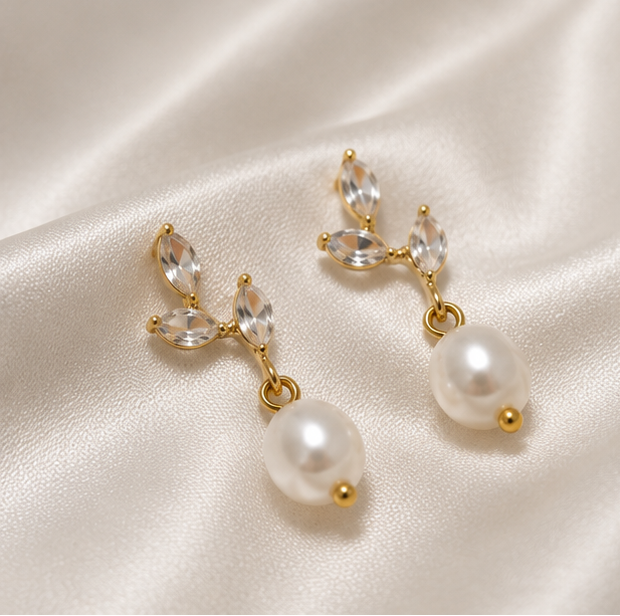 Starlight Soul - Crystal Vine Pearl Drop Earrings