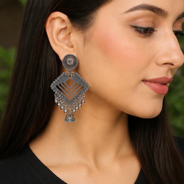 Chand Taar Jhumki Earrings