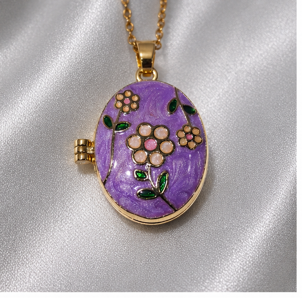Lavender Bloom Keepsake Locket Necklace